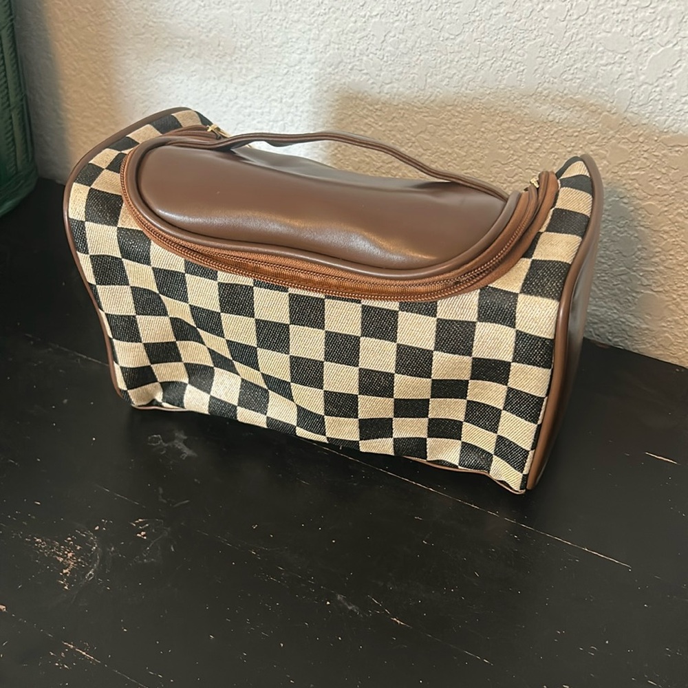 Checkered toiletry bag